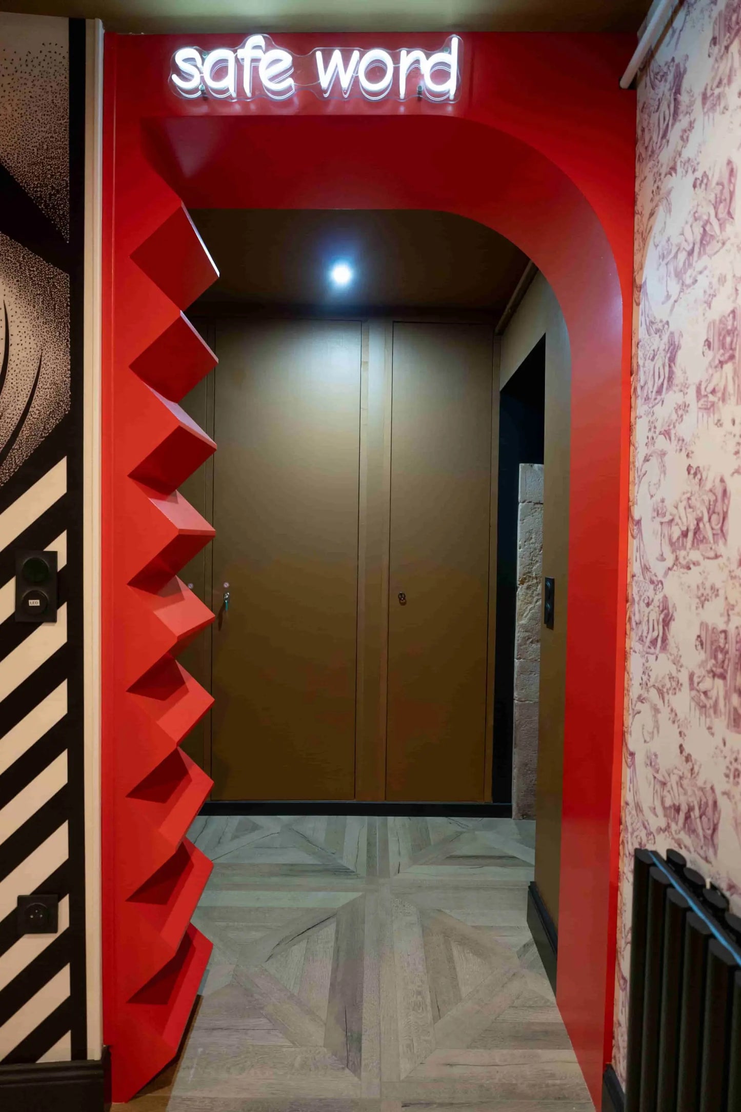 Love Room - The Dungeon - Anse (69480)
