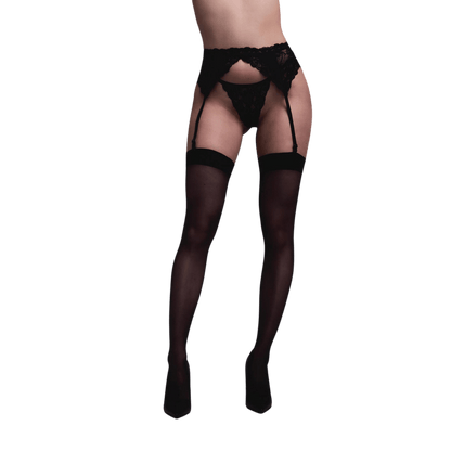 Bas noirs élégants 15 deniers Order Christine portés avec porte-jarretelles – Oh My God’Z