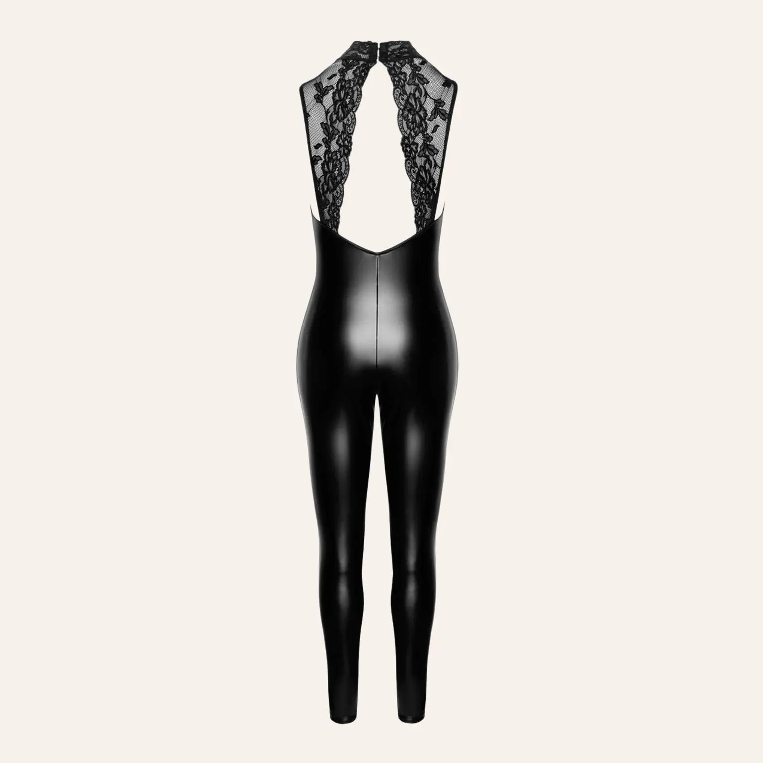 Vue produit de la combinaison Pandora F342 dos nu, en tissu wetlook noir et dentelle ajourée au dos. Une création sexy signée Pandora, disponible sur la boutique Oh My God'Z, pensée pour compléter les plaisirs intimes avec sextoys élégants et haut de gamme.