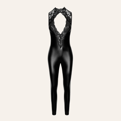 Combinaison moulante Pandora F342 avec col haut en dentelle et tissu effet cuir noir wetlook, mettant en valeur la poitrine et les courbes. Une pièce fétiche chic à retrouver sur Oh My God'Z pour sublimer l’expérience avec sextoys premium.