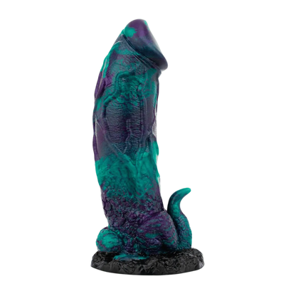 Le gode Dragonfly de Mythical Mates, une sculpture érotique en silicone aux couleurs envoûtantes, parfait pour une stimulation profonde. Offrez-vous une expérience sensorielle inédite avec ce sextoy haut de gamme disponible chez Oh My God'Z.