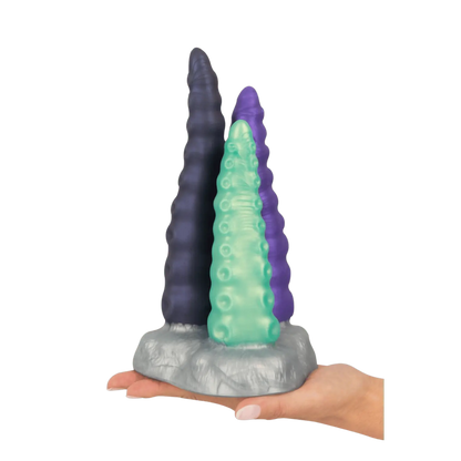 Gode réaliste et texturé Dragonfly de Mythical Mates, disponible sur Oh My God'Z. Ce jouet intime en silicone souple et sécurisé est conçu pour une expérience sensorielle inédite. Son design fantasy aux détails sculptés ravira les amateurs de sensations nouvelles.