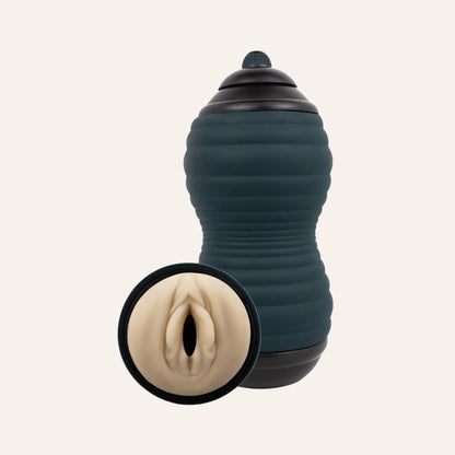 Masturbateur réaliste Siltex Ultra d’Adrien Lastic avec ouverture vaginale ultra réaliste – sextoy premium pour homme, disponible sur la boutique Oh My God'Z spécialisée en plaisir haut de gamme.
