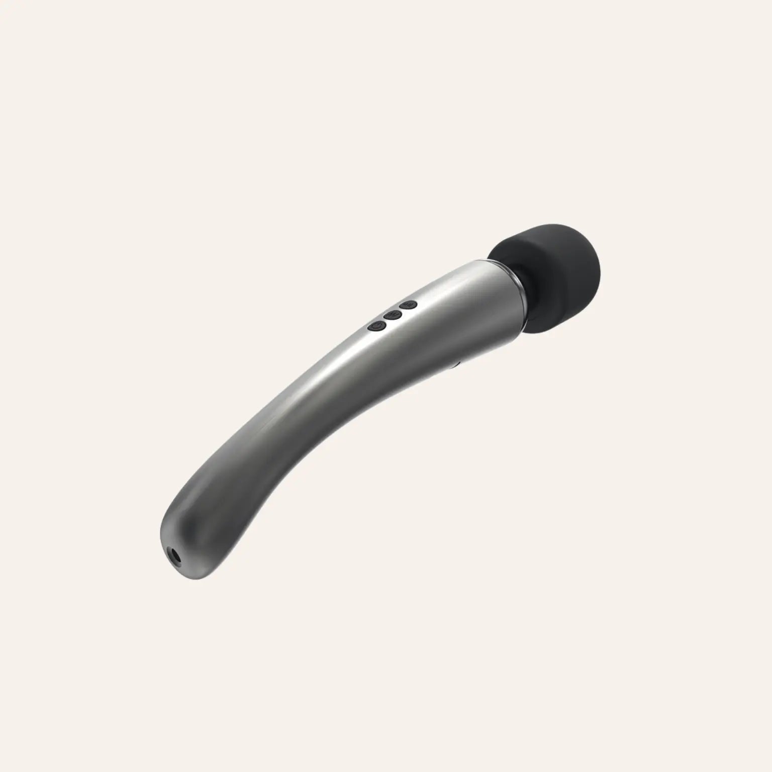 Vue en perspective du stimulateur Megawand Silver de Dorcel avec sa forme courbée, conçu pour des sensations intenses, à découvrir sur Oh My God'Z, spécialiste des sextoys haut de gamme.
