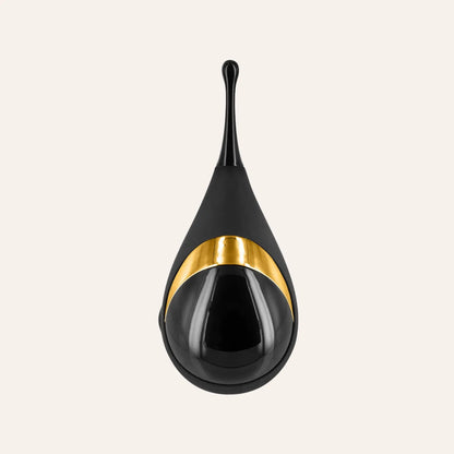 Vue arrière du sextoy clitoridien My Majesty - Black Empire disponible chez Oh My God'Z, un stimulateur de luxe au design ergonomique et sophistiqué, conçu pour un plaisir féminin intense avec une technologie de pulsations haut de gamme.