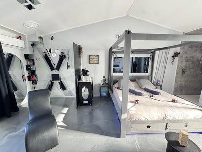 Love Room - The Art Room (The 1timist) - La Rochelle (17000)