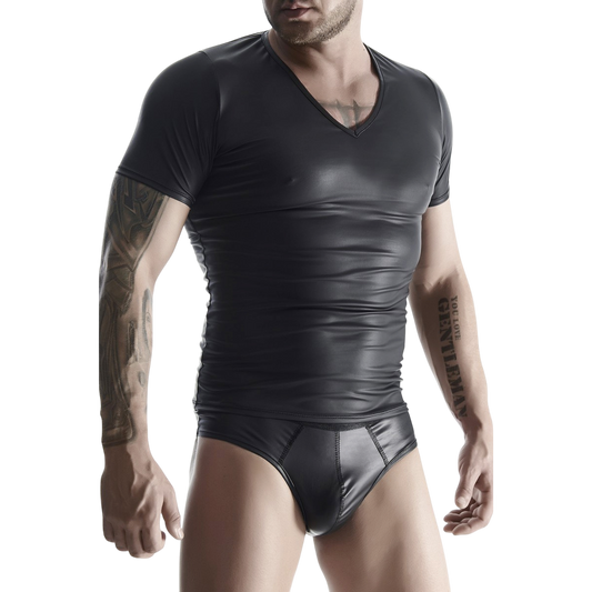Homme portant un t-shirt wetlook noir moulant col en V Regnes avec slip noir assorti, vue de face - Oh My God'Z